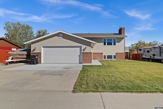 730 W 54th St, Casper, WY 82601