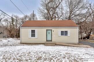 3005 N 40th St, Omaha, NE 68111