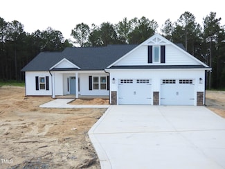 788 Shadetree Rd, Benson, NC 27504