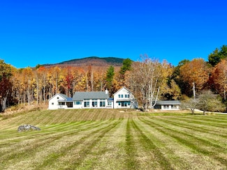 73 Pine Rd, Dorset, VT 05251