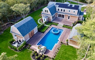 27 Bold Meadow Rd, Edgartown, MA 02539