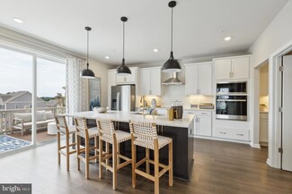 10060 Lewis Dr, Damascus, MD 20872