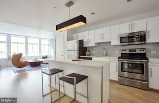 1616 Walnut St Unit 2B-0302, Philadelphia, PA 19103
