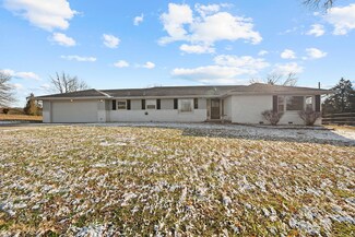 4696 E Farm Road 170, Rogersville, MO 65742