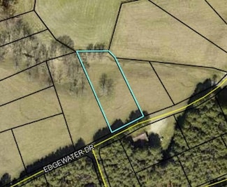 86 Edgewater Rd, Russell Springs, KY 42642