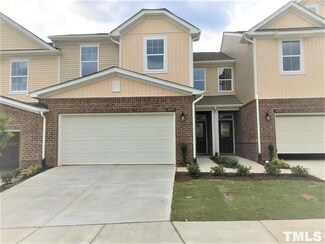 1427 Glenwater Dr, Cary, NC 27519