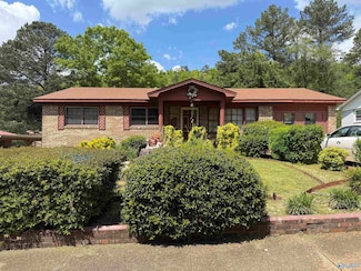 504 Joseph T Robinson St, Gadsden, AL 35901