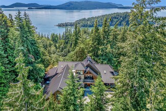 1401 Chuckanut Crest Dr, Bellingham, WA 98229