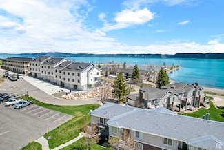 929 Harbor Village Dr E Unit 220, Garden City, UT 84028