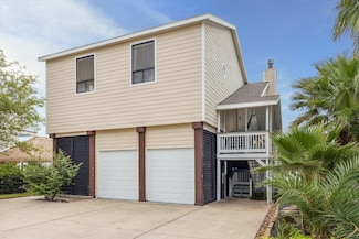 120 Quayside Dr, Galveston, TX 77554