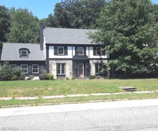 16025 Glynn Rd, Cleveland, OH 44112