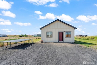 38220 Fitness Ln E, Davenport, WA 99122
