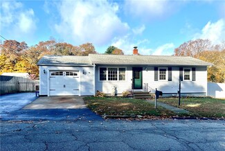 91 Macarthur Blvd, Coventry, RI 02816