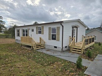 913 Morris St, Sweetwater, TN 37874