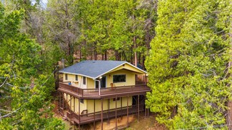 22440 N Tuolumne Rd, Twain Harte, CA 95383