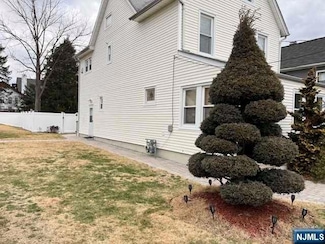 269 Terrace Ave, Hasbrouck Heights, NJ 07604