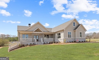 44 Palomino Cir Unit 27, Hoschton, GA 30548