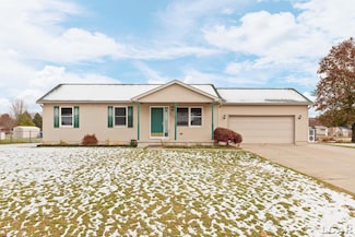 2625 Prairie Dr, Adrian, MI 49221