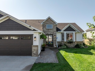 1424 Hillside Ct, Sauk Rapids, MN 56379