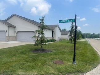 29155 Cherry Oak Dr Unit 256, Chesterfield, MI 48051