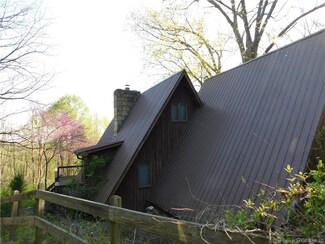 6214 W Newton Stewart Rd, Taswell, IN 47175