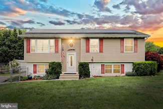 390 Hanover St Unit 12, New Oxford, PA 17350