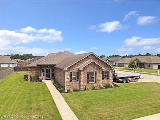 304 Rock Cir, Lavaca, AR 72941