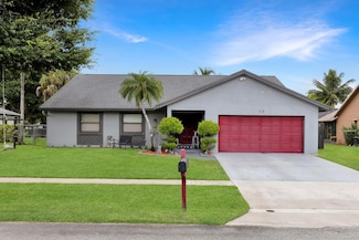 318 Las Palmas St, Royal Palm Beach, FL 33411