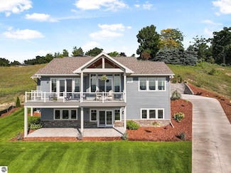 4239 Eagles View, Traverse City, MI 49684