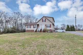 3013 Mackenzie Ln, Columbia, TN 38401
