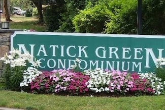 6 Post Oak Ln Unit 8, Natick, MA 01760