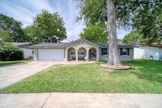 2254 Green St, South Daytona, FL 32119