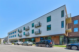 1800 E 4th St Unit 303, Austin, TX 78702