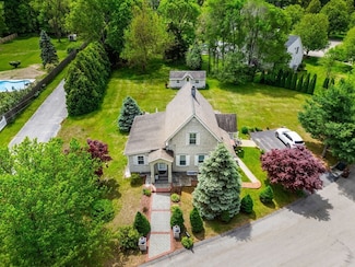 31 Rydberg Terrace, Worcester, MA 01607