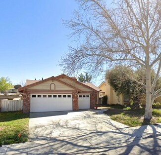 3122 Softwood Ct, Lancaster, CA 93536