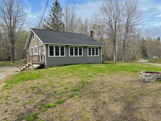 6 Gully Brook Ln, Orland, ME 04472