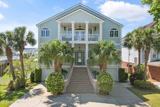107 Waterway Crossing Ct, Little River, SC 29566