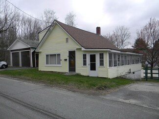 8 First St, Groveton, NH 03582