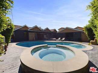 5109 Longridge Ave, Sherman Oaks, CA 91423