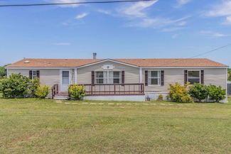 196 Hilltop Trail, Rhome, TX 76078