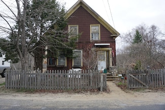 16 Greenwood St, West Paris, ME 04289