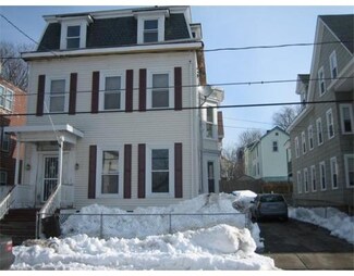 27 Nichols St, Haverhill, MA 01830