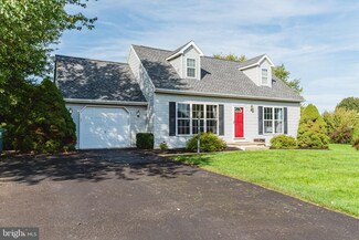 6 Ridgewood Ave, Felton, PA 17322