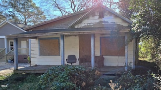 341 Roosevelt St, Laurinburg, NC 28352