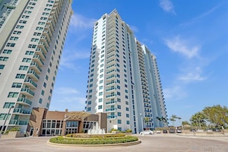 2641 N Flamingo Rd Unit 406N, Sunrise, FL 33323