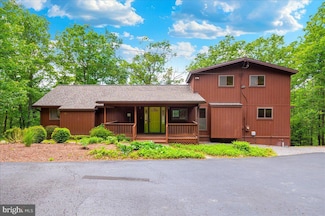 986 Walden Rd, Hedgesville, WV 25427