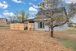 33 Equestrian Trail, Edgewood, NM 87015
