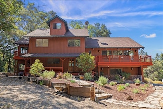17337 Debbie Rd, Los Gatos, CA 95033