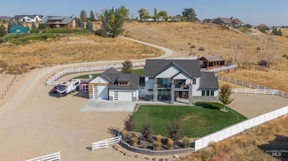 8627 Latimore Ln, Middleton, ID 83644
