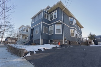 565 Riverside Ave Unit 565, Medford, MA 02155